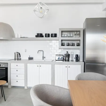 Lemon Tree House بيت للعطل ليبسوي