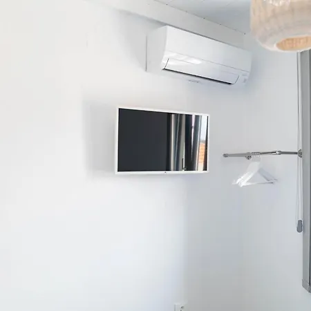 Lemon Tree House Lipsi