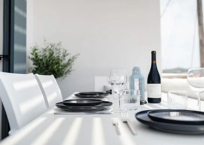 Lemon Tree House * Lipsi